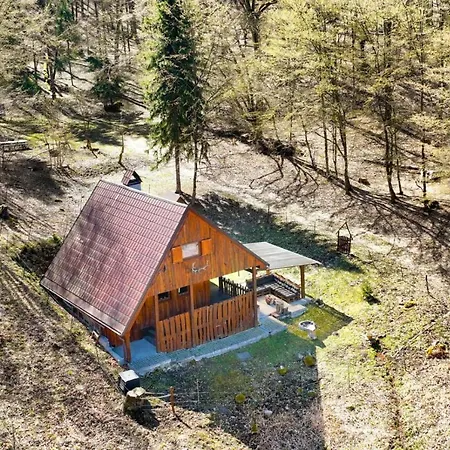 Chalet Nad Jazerom.